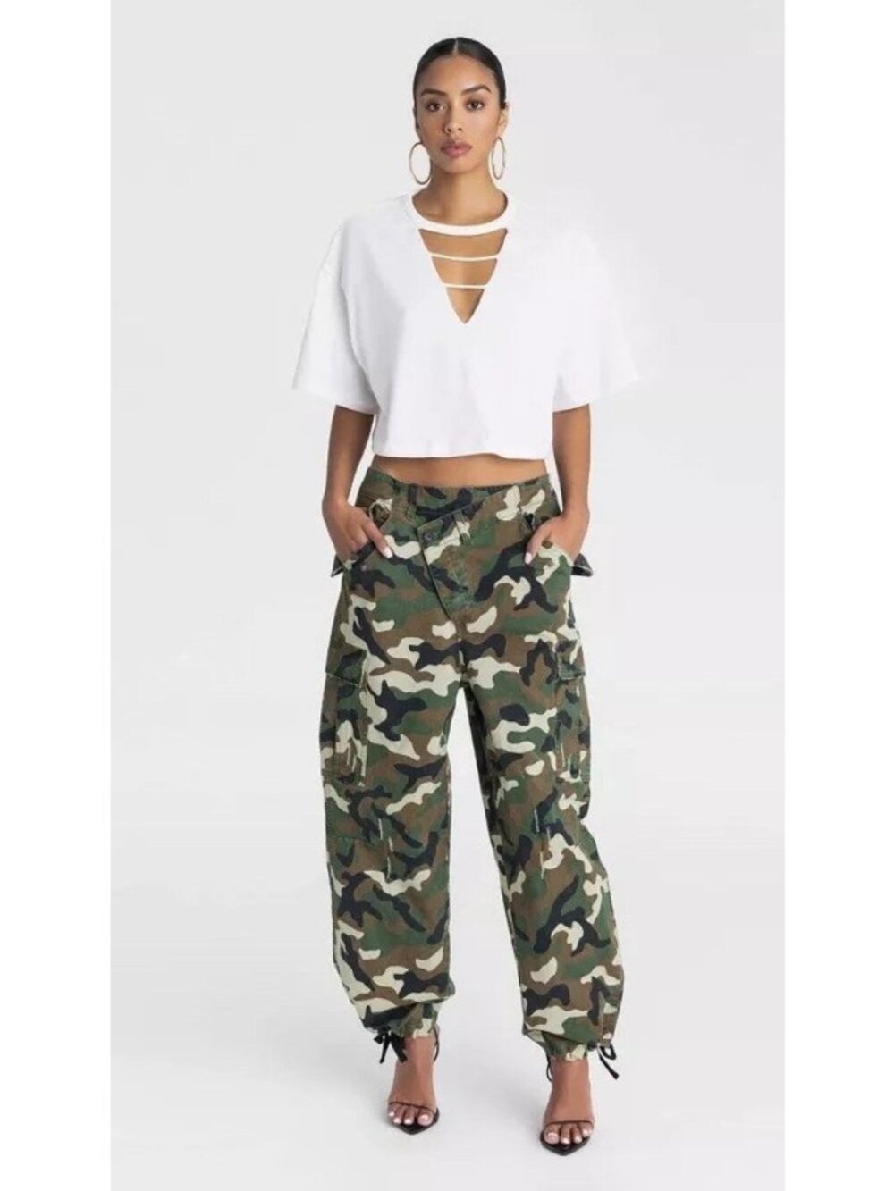 KBB by Kahlana The Cargo Jogger Mid Rise Straight Leg Classic Camo Pants - XS - Picture 3 of 6